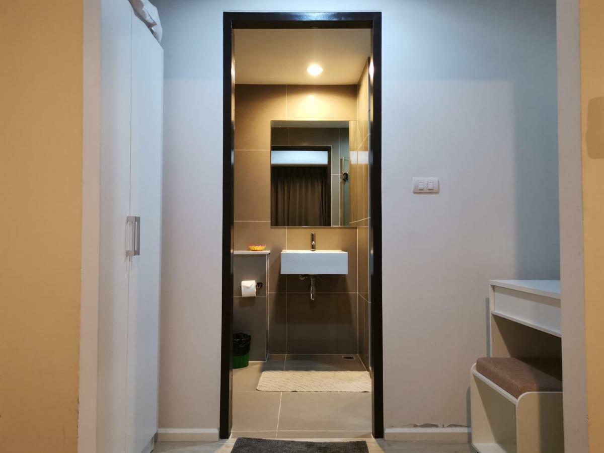 5 Floor - Centrio Condominium In Phuket Town - 30 Mins To Beaches Extérieur photo