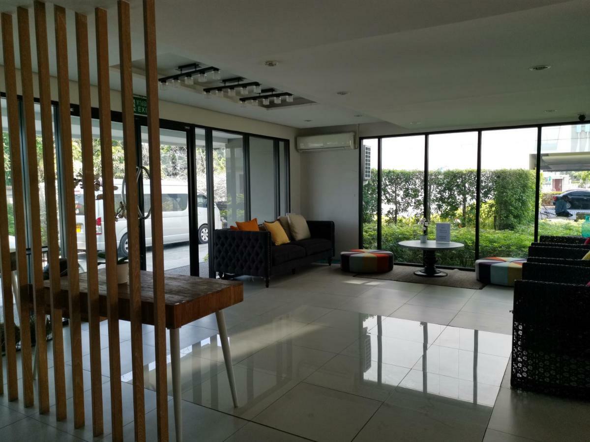 5 Floor - Centrio Condominium In Phuket Town - 30 Mins To Beaches Extérieur photo