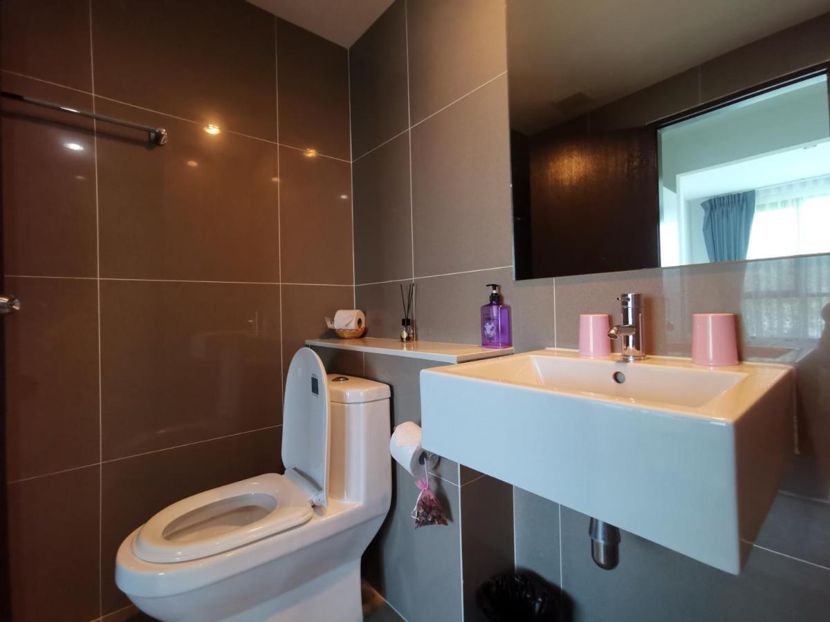 5 Floor - Centrio Condominium In Phuket Town - 30 Mins To Beaches Extérieur photo
